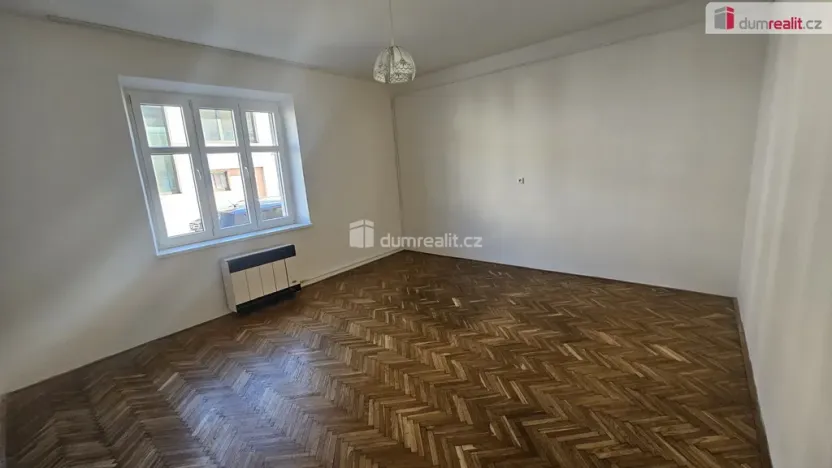 Pronájem bytu 2+kk, Praha - Hloubětín, Pod turnovskou tratí, 46 m2