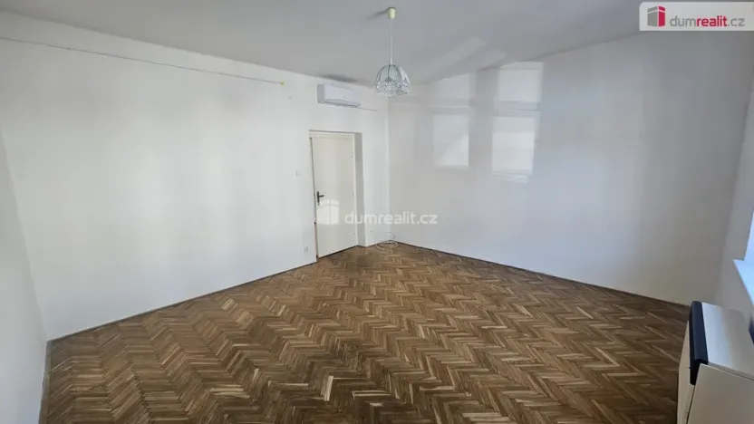 Pronájem bytu 2+kk, Praha - Hloubětín, Pod turnovskou tratí, 46 m2