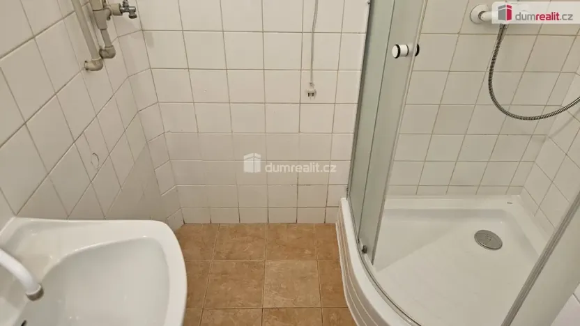 Pronájem bytu 2+kk, Praha - Hloubětín, Pod turnovskou tratí, 46 m2