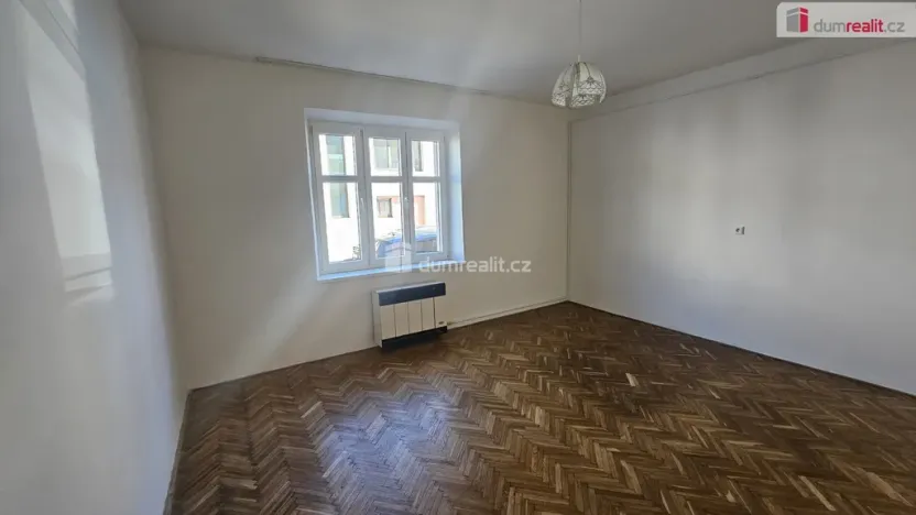 Pronájem bytu 2+kk, Praha - Hloubětín, Pod turnovskou tratí, 46 m2