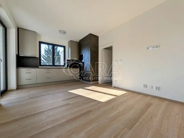 Prodej rodinného domu, Plzeň - Severní Předměstí, Na Roudné, 81 m2