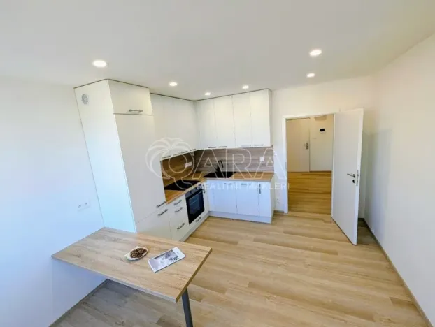 Prodej bytu 3+kk, Plzeň - Skvrňany, Lábkova, 52 m2