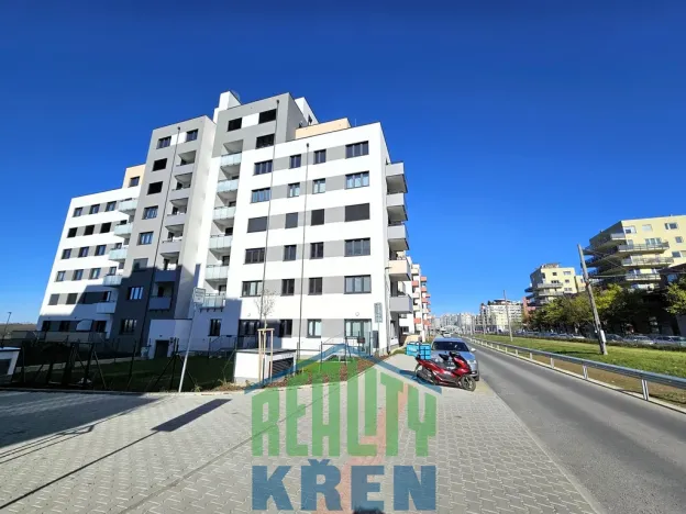 Pronájem bytu 2+kk, Praha - Hlubočepy, Fabiánové, 41 m2