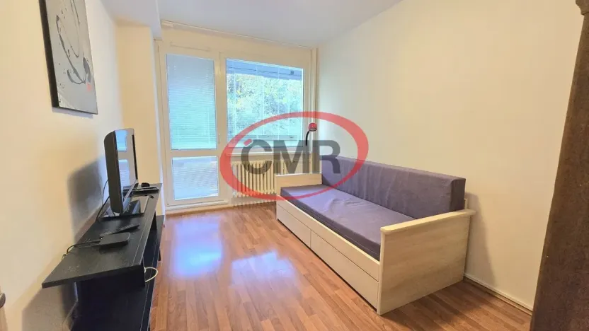 Pronájem bytu 2+1, Praha, V dolině, 62 m2