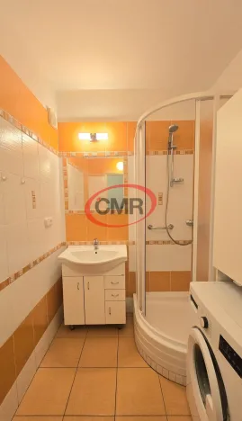 Pronájem bytu 2+1, Praha, V dolině, 62 m2