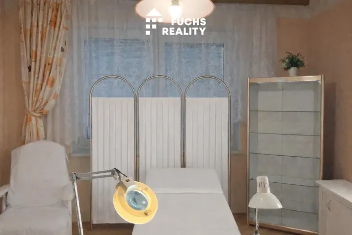 Pronájem obchodního prostoru, Zábřeh, náměstí Osvobození, 12 m2