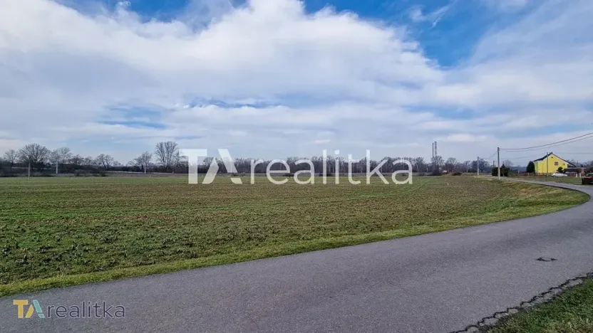 Prodej pozemku pro bydlení, Dětmarovice, 5554 m2