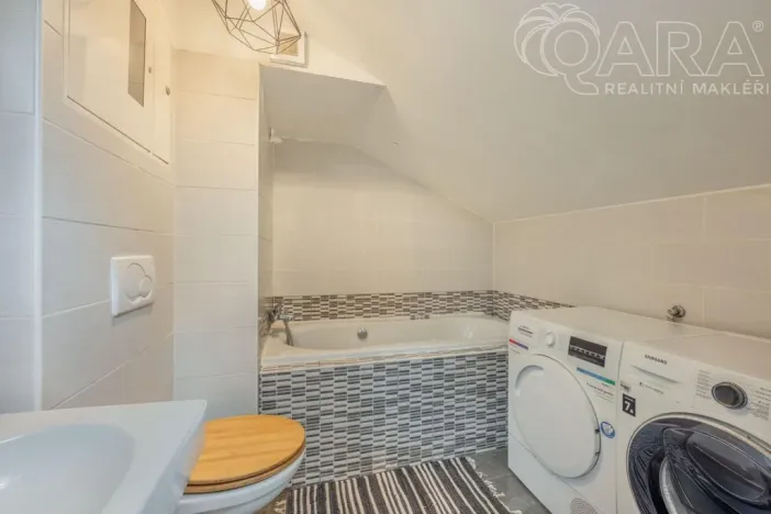 Prodej bytu 2+kk, Praha - Běchovice, Mladých Běchovic, 49 m2