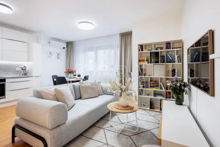 Prodej bytu 3+kk, Praha - Uhříněves, V kuťatech, 66 m2