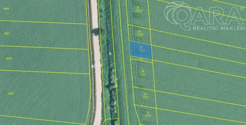 Prodej pole, Javorník, 3152 m2