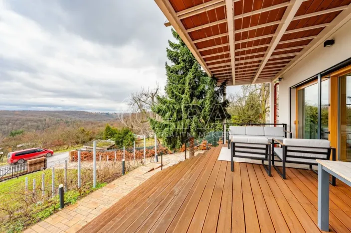 Pronájem kanceláře, Roztoky, Nad vinicemi, 393 m2