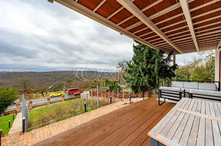 Pronájem kanceláře, Roztoky, Nad vinicemi, 393 m2