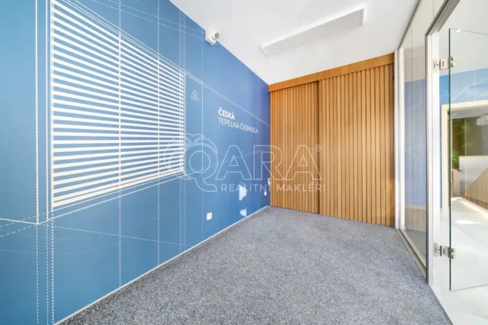 Prodej obchodního prostoru, Sukorady, 187 m2