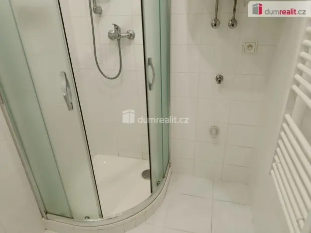 Pronájem bytu 1+kk, Praha - Strašnice, V předpolí, 32 m2