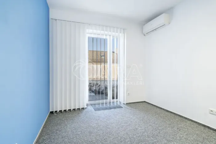 Prodej výrobních prostor, Sukorady, 187 m2