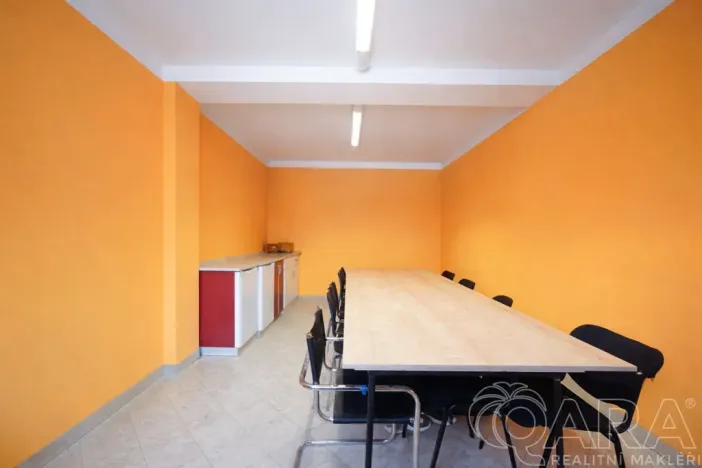 Prodej výrobních prostor, Slaný, Pražská, 665 m2