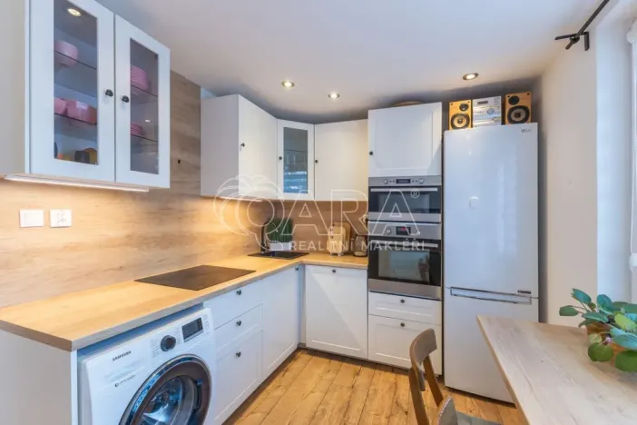 Prodej bytu 3+1, Ostrava - Výškovice, Lumírova, 76 m2