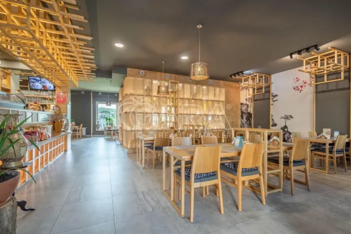 Prodej restaurace, Praha - Hostivař, náměstí Přátelství, 195 m2