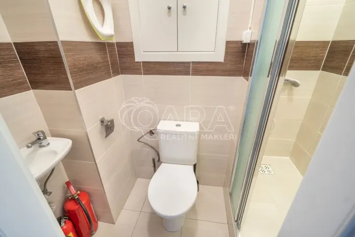 Prodej restaurace, Praha - Hostivař, náměstí Přátelství, 195 m2