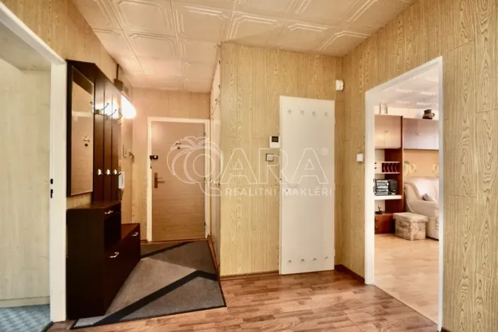 Pronájem bytu 3+1, Praha - Čimice, Křivenická, 72 m2