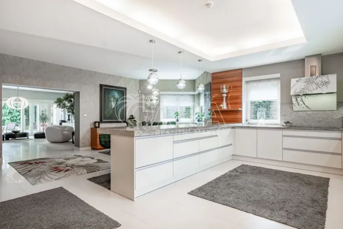 Prodej rodinného domu, Zeleneč, Štefánikova, 540 m2