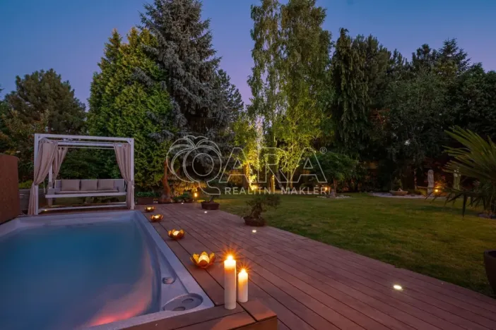 Prodej rodinného domu, Zeleneč, Štefánikova, 540 m2