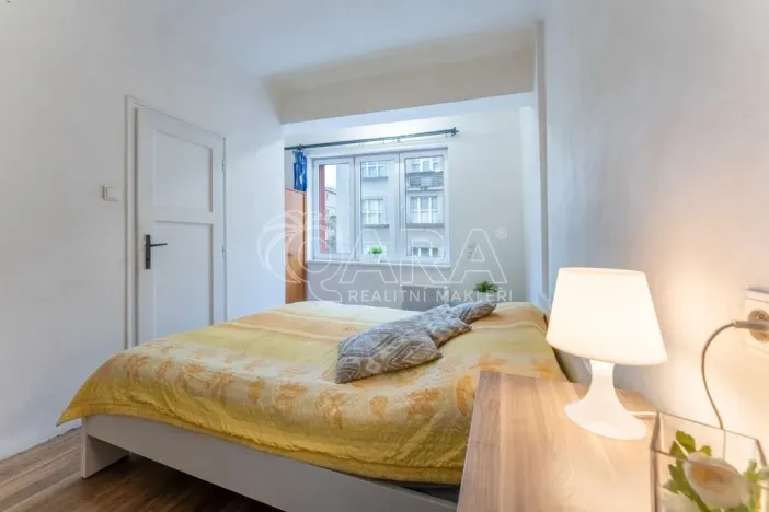 Prodej bytu 2+kk, Praha - Žižkov, Biskupcova, 47 m2