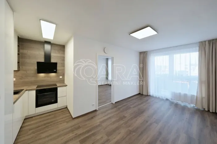 Pronájem bytu 2+kk, Kralupy nad Vltavou, Nádražní, 44 m2