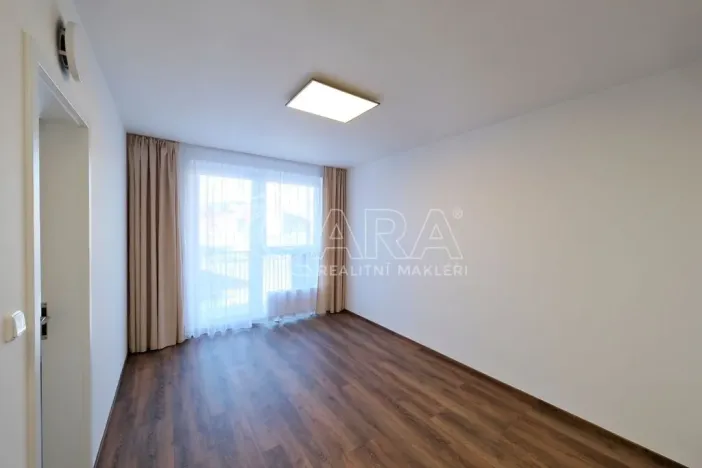 Pronájem bytu 2+kk, Kralupy nad Vltavou, Nádražní, 44 m2