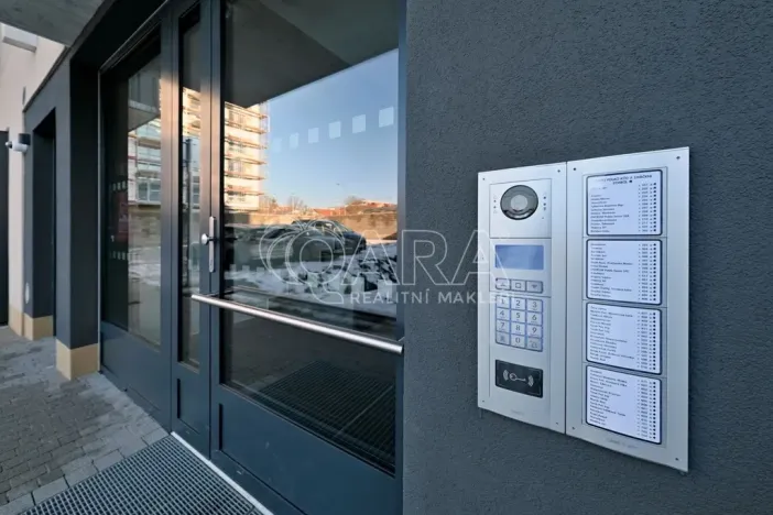 Pronájem bytu 2+kk, Kralupy nad Vltavou, Nádražní, 44 m2