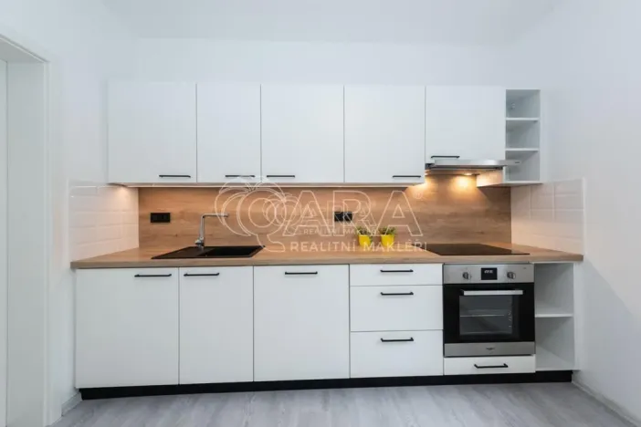 Pronájem bytu 1+1, Trutnov - Horní Staré Město, Rýchorská, 45 m2