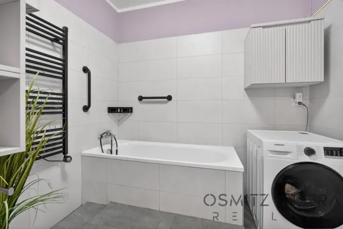 Prodej bytu 1+kk, Praha - Hostavice, Hrabovská, 70 m2