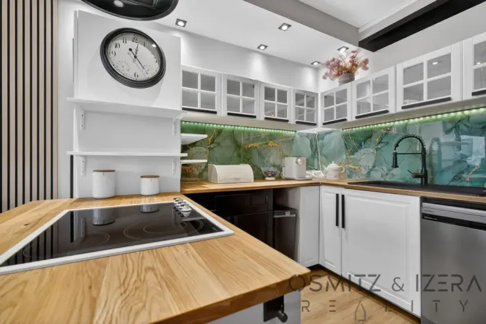 Prodej bytu 1+kk, Praha - Hostavice, Hrabovská, 70 m2