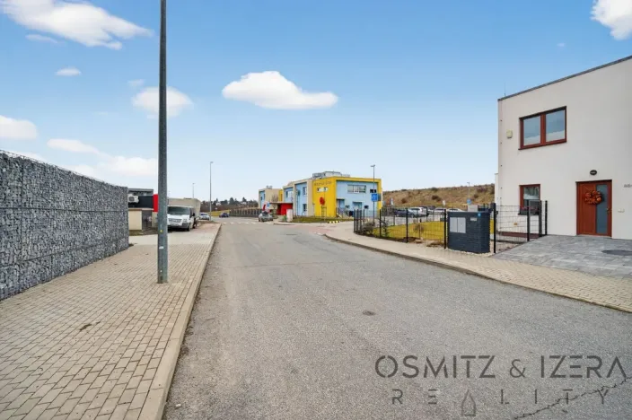 Prodej bytu 1+kk, Praha - Hostavice, Hrabovská, 70 m2