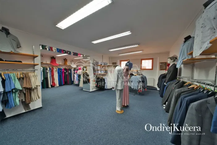 Prodej činžovního domu, Trutnov - Vnitřní Město, Krakonošovo náměstí, 857 m2