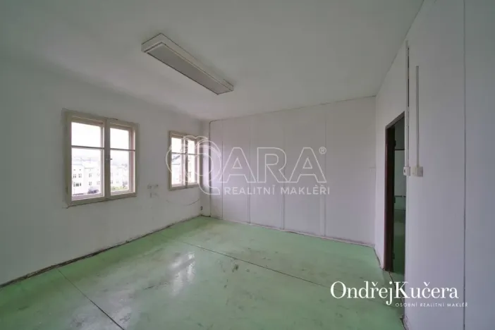 Prodej činžovního domu, Trutnov - Vnitřní Město, Krakonošovo náměstí, 857 m2