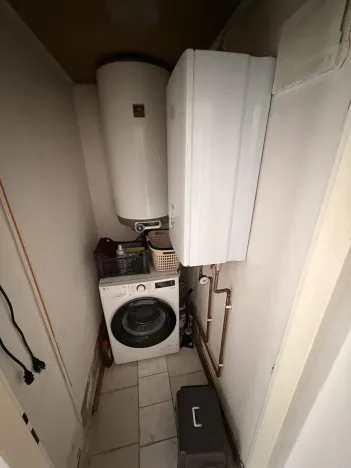 Prodej obchodního prostoru, Benešov nad Ploučnicí, Krátká, 449 m2