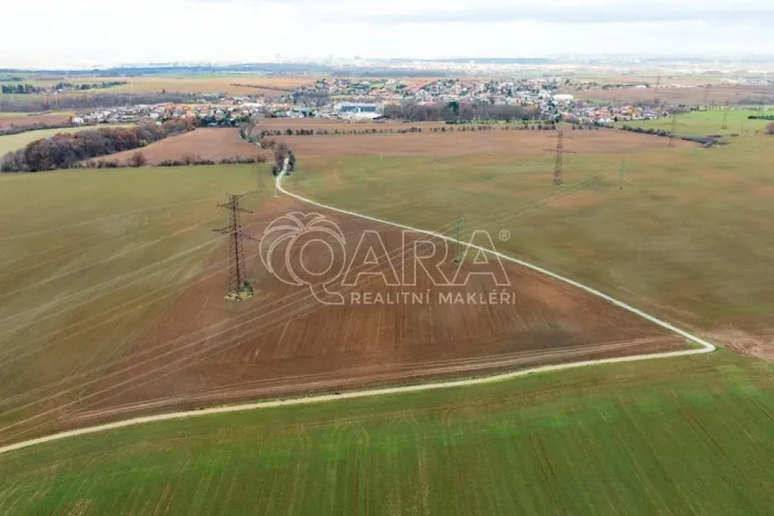 Prodej pole, Dolní Břežany, 22591 m2