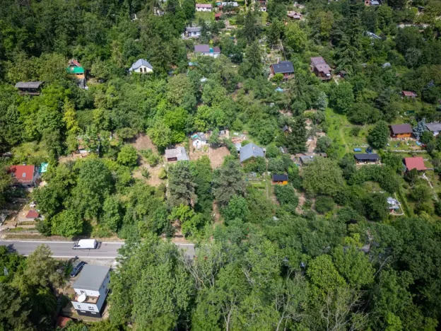 Prodej zahrady, Praha - Slivenec, Višňovka, 680 m2