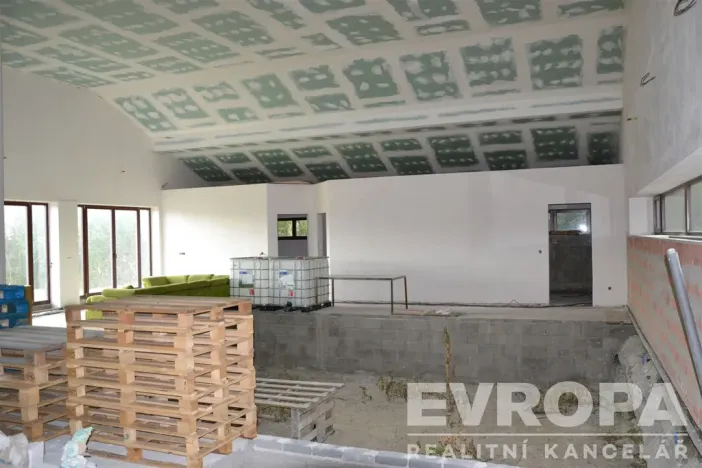 Prodej rodinného domu, Bělušice, 230 m2