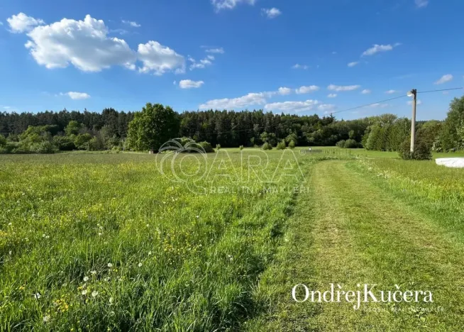 Prodej pozemku pro bydlení, Ratměřice, 5569 m2