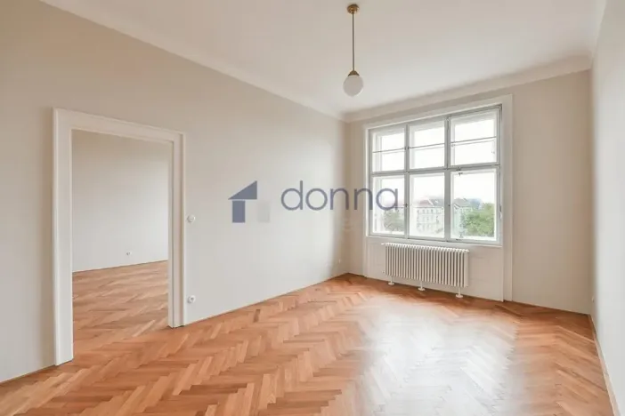 Pronájem bytu 3+1, Praha, Chopinova, 106 m2