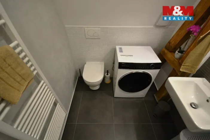 Pronájem bytu 2+kk, Jablonec nad Nisou, Jiráskova, 66 m2