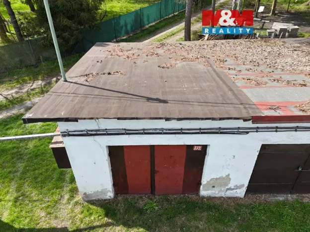 Prodej garáže, Orlová, Žofinská, 23 m2