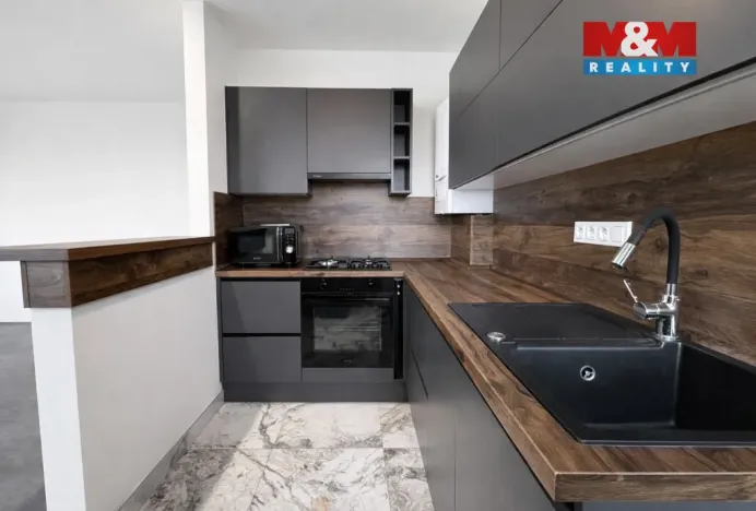 Pronájem bytu 2+kk, Louny, U Spravedlnosti, 53 m2