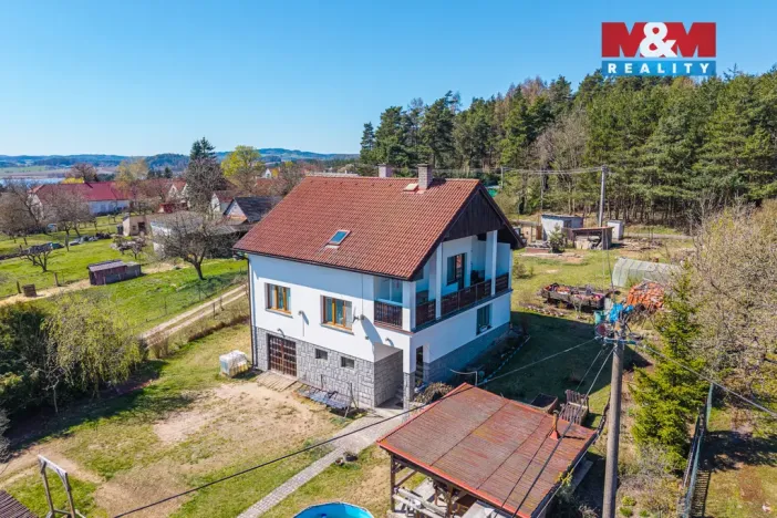 Prodej rodinného domu, Kvášňovice, 214 m2