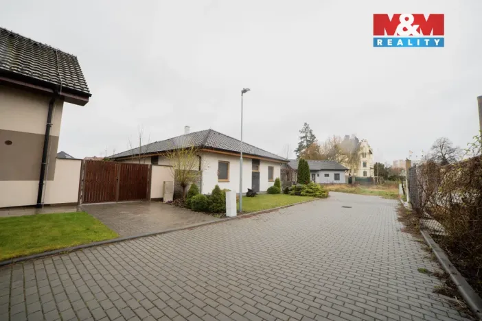 Prodej rodinného domu, Břeclav, Kobzíkova, 144 m2