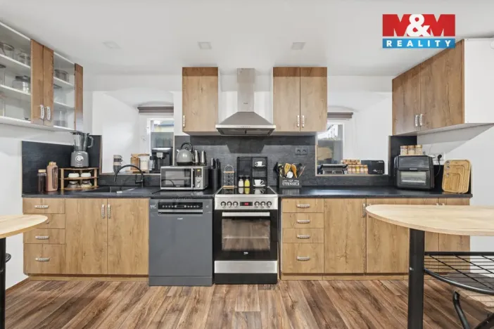 Prodej činžovního domu, Jaroměř - Jakubské Předměstí, Palackého, 791 m2