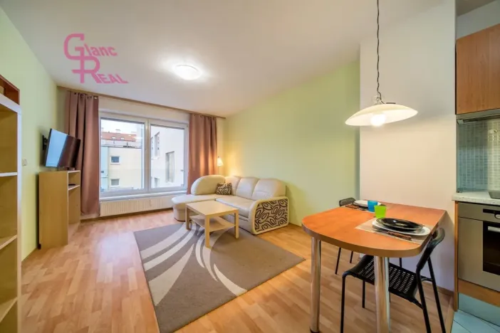 Pronájem bytu 2+kk, Brno, Zderadova, 51 m2