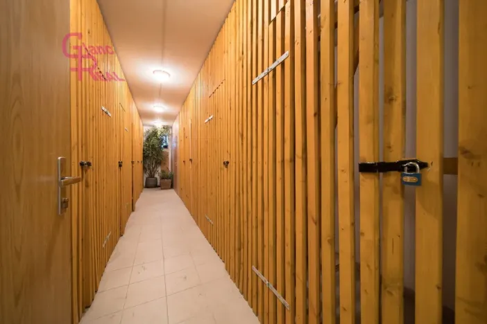 Pronájem bytu 2+kk, Brno, Zderadova, 51 m2